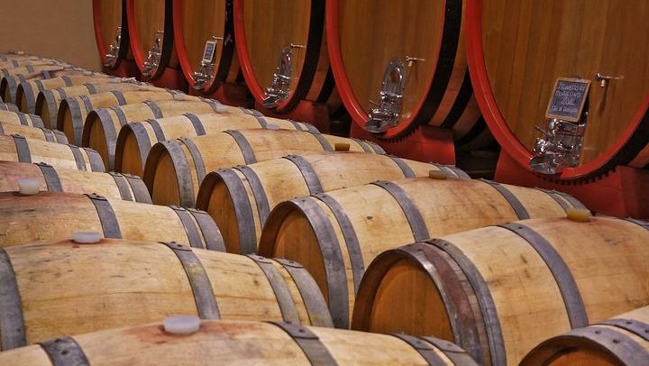 Private Pienza and Montalcino Day Tour: Organic Pecorino Dairy and Brunello Cellar (1/8)