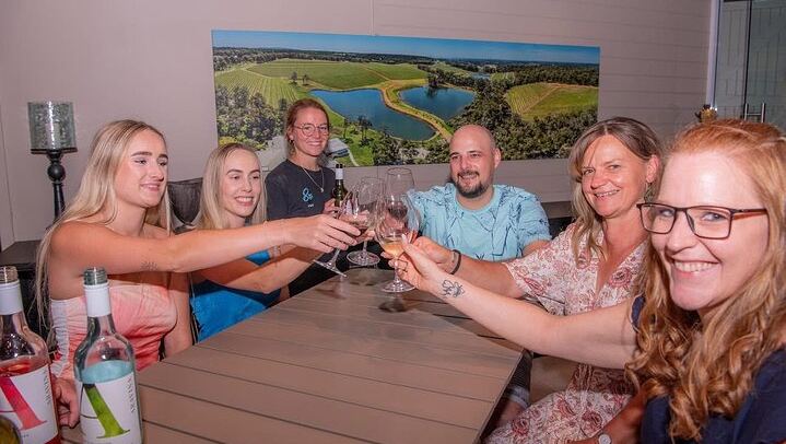 Private Margaret River Winery and Brewery Day Tour with Your Own Driver, 3 to 8 People (2/12)