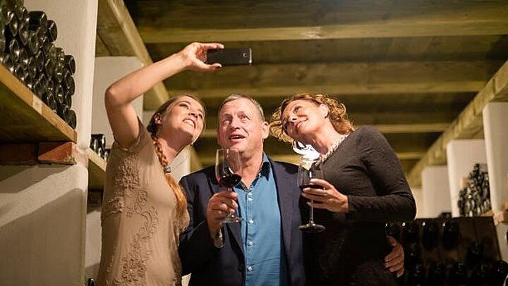 Private Burgundy Wine Day with Professional Guide: Dijon, Beaune and Cellar Tastings (2/12)