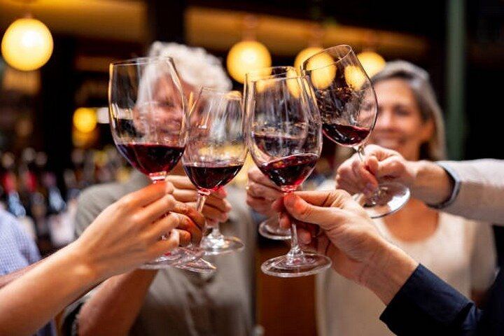 Private Burgundy Wine Day with Professional Guide: Dijon, Beaune and Cellar Tastings (1/12)