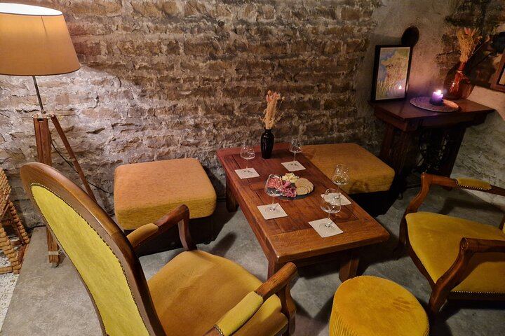Burgundy Wine Masterclass in Dijon at The Wine Compass: Basic and Advanced Courses (7/12)