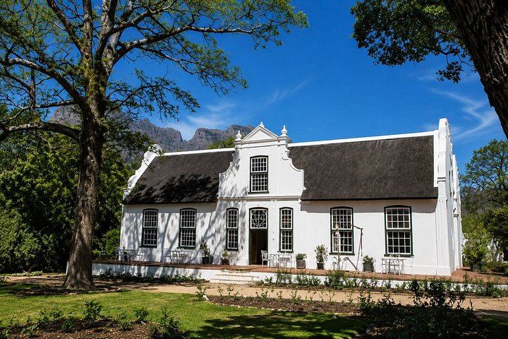 Private Stellenbosch Afternoon: Dorp Street Walk and Lanzerac Wine and Chocolate Pairing (9/12)