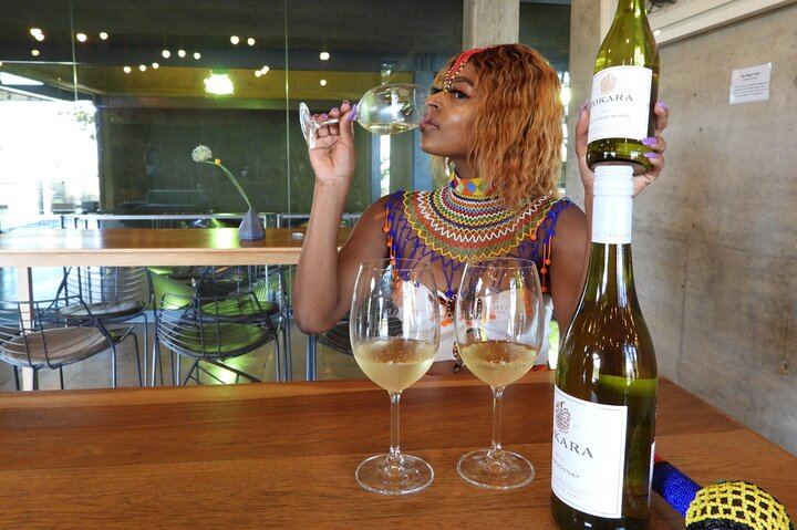Luxury Small-Group Winelands Tour: Up to 20 Tastings, Fairview Cheese, Delheim Lunch (8/12)