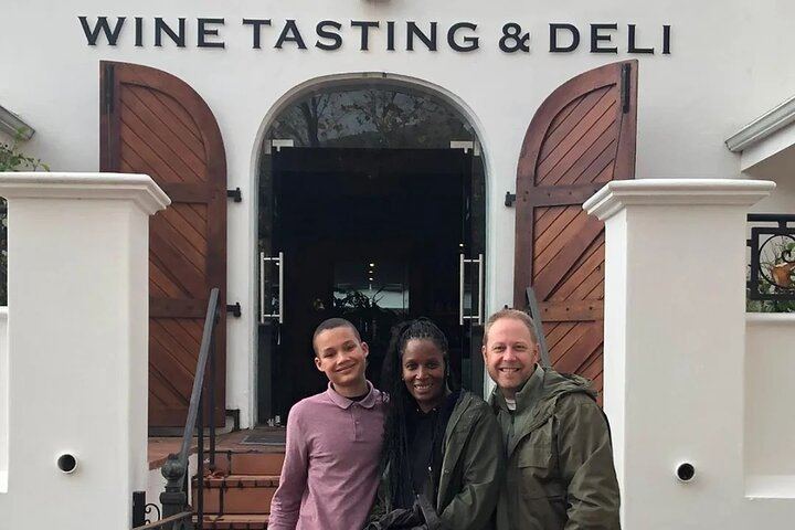 Private Paarl, Franschhoek and Stellenbosch Wine Tour: Fairview, La Motte, Lanzerac (12/12)