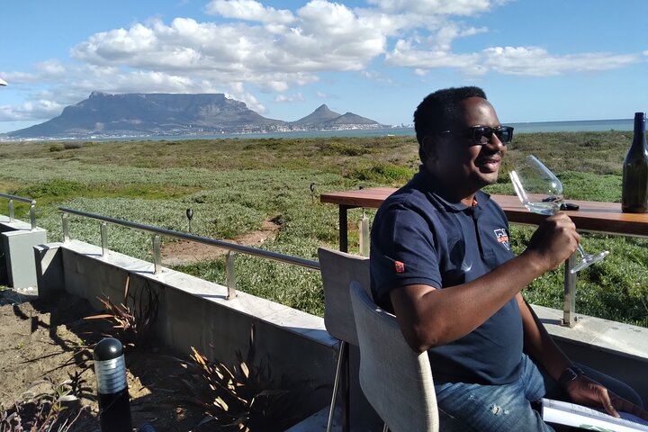 Private Paarl, Franschhoek and Stellenbosch Wine Tour: Fairview, La Motte, Lanzerac (8/12)