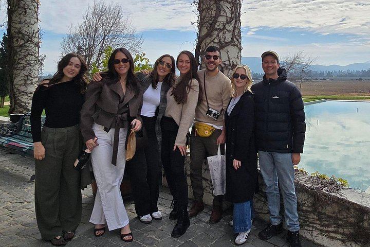 Small-Group Valparaiso Hills Walk with Veramonte Organic and Viñamar Wine Tastings (1/5)