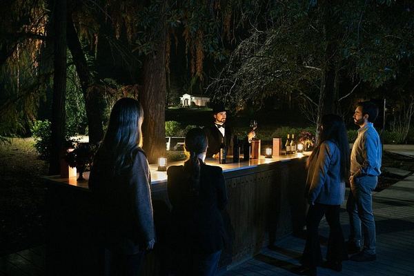 Concha y Toro Night Tour: Casillero del Diablo Cellars, Wine and Dinner at Bodega 1883
