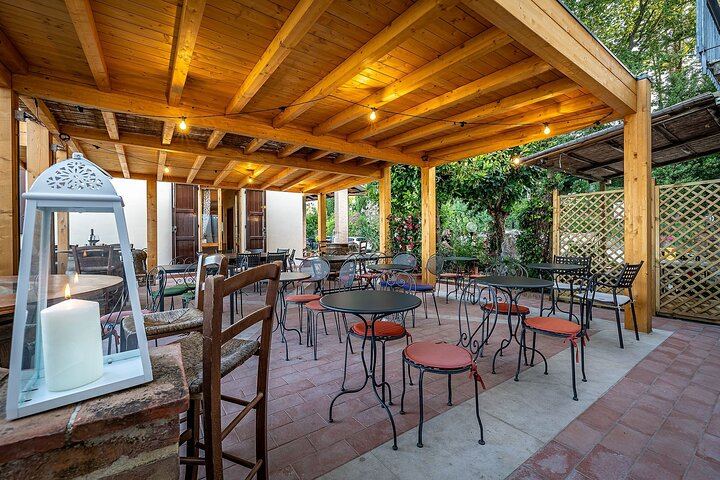 Cesani Winery Tasting in Pancole: Five Wines, Olive Oil and Pecorino (3/12)