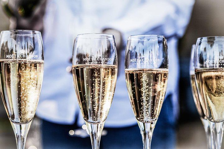 Private Champagne Day from Paris: Veuve Clicquot, Ruinart, Moët & Chandon, Lunch, Sabrage (9/10)
