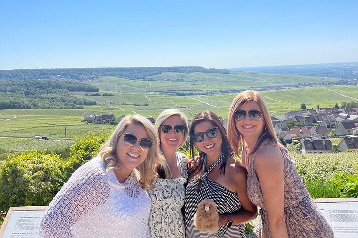 Private Full-Day Champagne Tour: Moët & Chandon, Veuve Clicquot Crayères, Pressoria Museum (5/6)