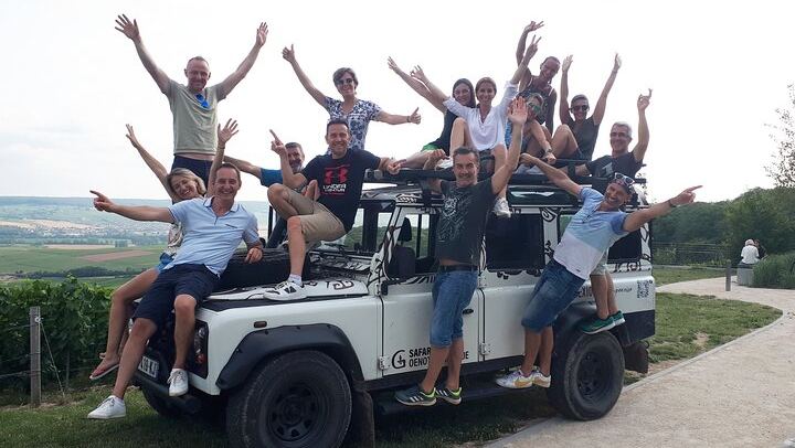 4x4 Defender Vineyard Safari near Reims with Panoramic Champagne Tasting, 2 to 8 Guests (1/12)
