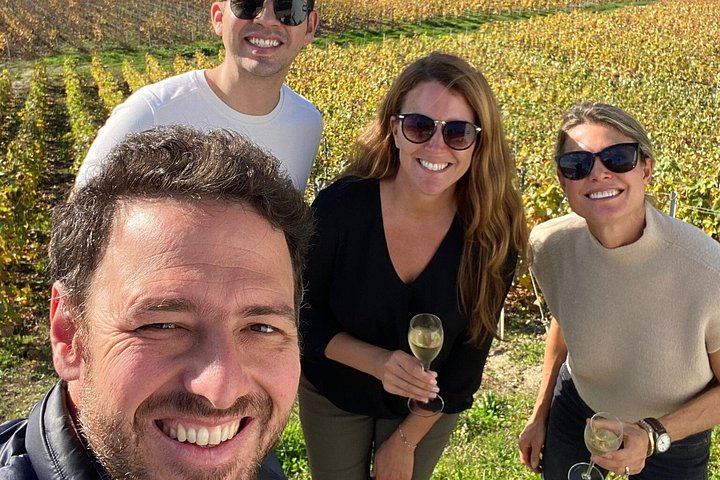 Small-Group Champagne Tour from Paris, Sommelier Guide: Place d'Italie Pickup, 2 Wineries (8/12)
