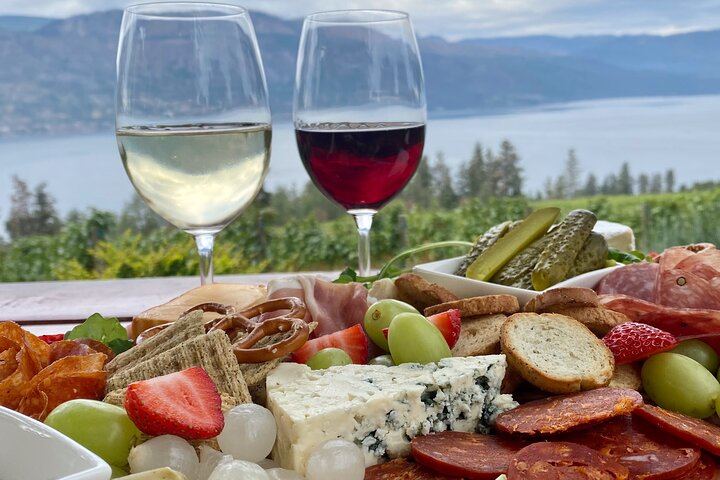 Sunset Sip Wine Tour by VIVID Tours: 3 Wineries and Winery Restaurant Dinner Reservation (7/8)