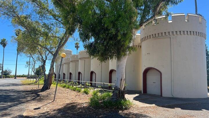 Barossa Valley Shared Food and Wine Day Tour with Maggie Beer's Farm Shop (4/12)