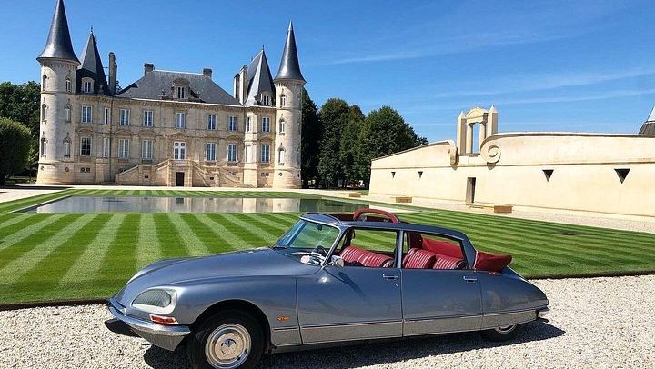 Médoc Châteaux Route in a 1973 Citroën DS Convertible, Half or Full Day (1/11)