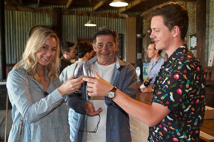 Yarra Valley Winery Day Tour from Melbourne with Two-Course Lunch and Tastings (10/12)