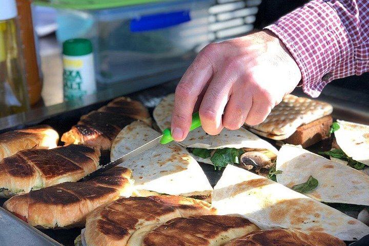 Chef-Led Hunter Valley Food and Wine Day Tour from Sydney with Mobile Kitchen Lunch (7/7)