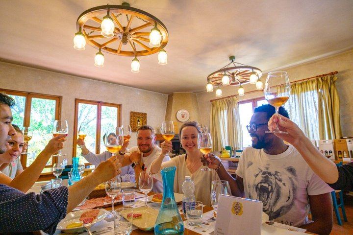 Guided E-Bike Ride from Florence into Chianti Classico with Winery Visit and Two Tastings (7/12)