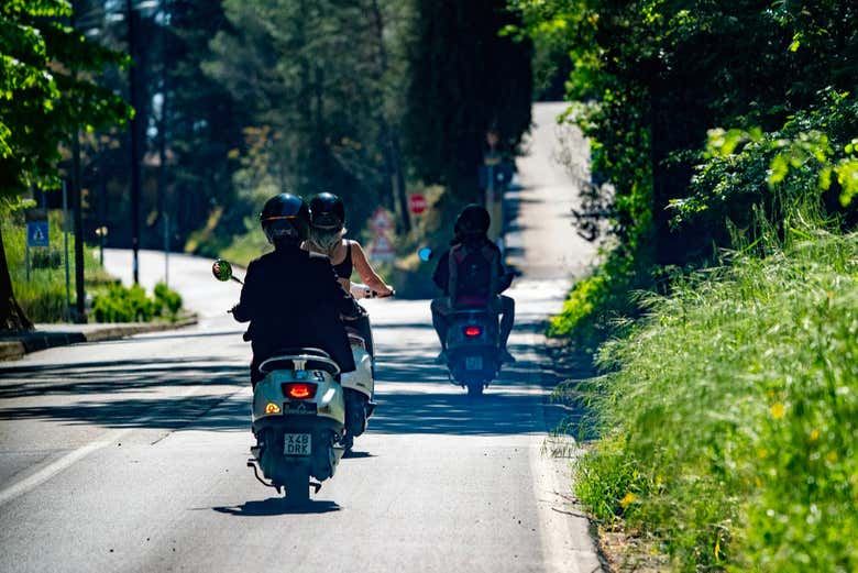 Six-Hour Chianti Vespa Tour from Florence via Castellina, Fonterutoli and a Winery Meal (7/7)