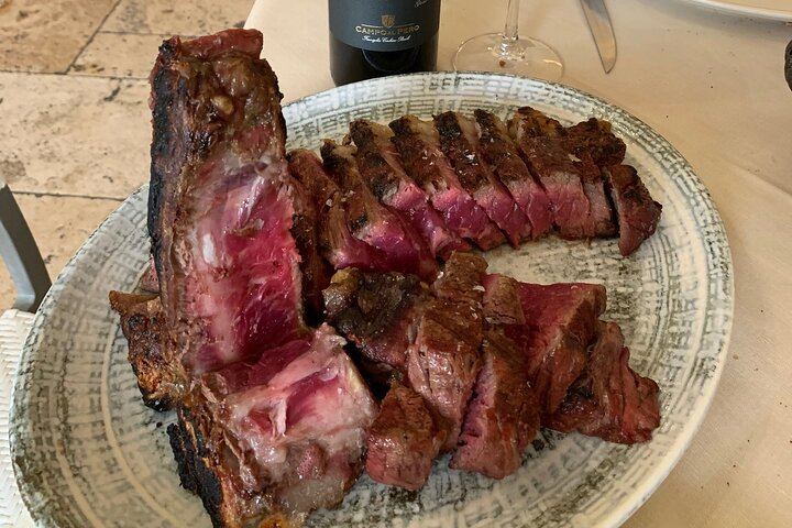Chianti Wine Tasting Day from Florence: Hotel Pickup, 2 Wineries and Home-Cooked Lunch (8/10)