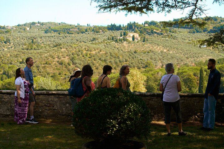 Semi-Private Supertuscan Tour from Florence: Castello di Gabbiano and Greve (4/12)