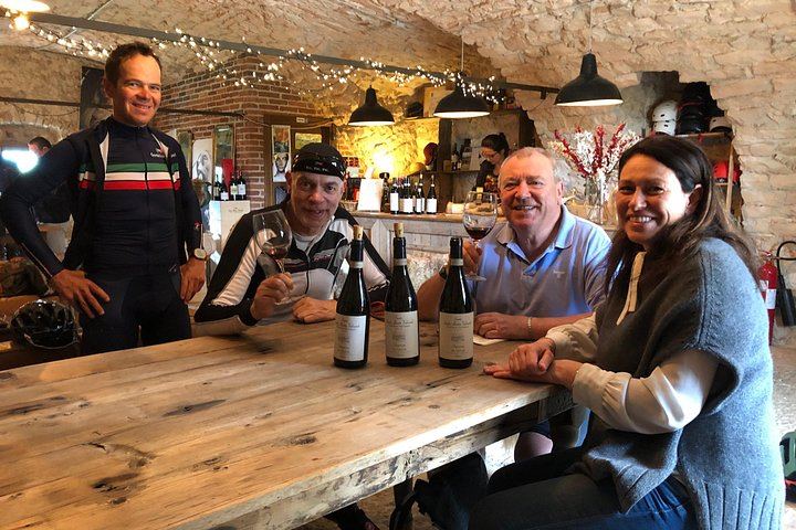 Valpolicella E-Bike Tour with Winemaker Nicola and Amarone Tasting, Santa Maria Valverde (3/12)
