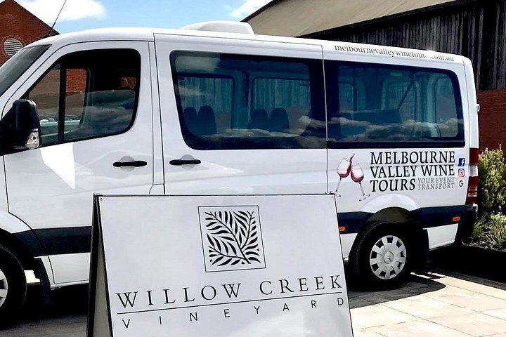 Small-Group Yarra Valley Day Tour from Melbourne: Three Wineries, Chocolate and Ice Cream (5/12)