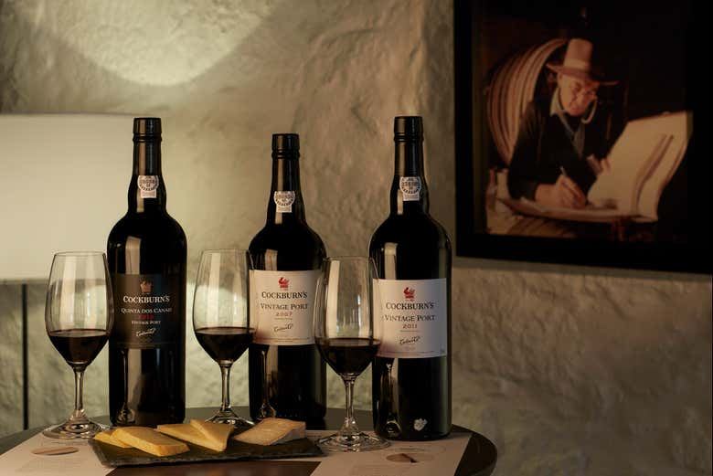 Cockburn's Port Lodge Tour in Vila Nova de Gaia with Wine or Chocolate Pairing Tasting (3/7)