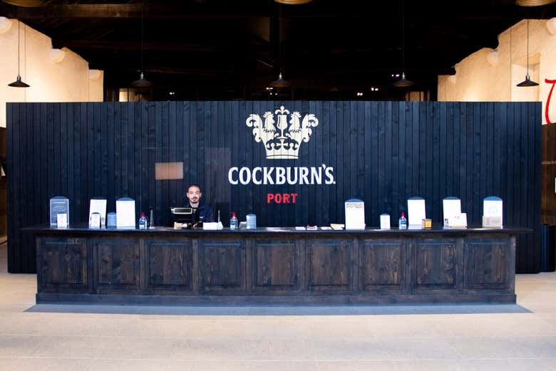 Cockburn's Port Lodge Tour in Vila Nova de Gaia with Wine or Chocolate Pairing Tasting (5/7)