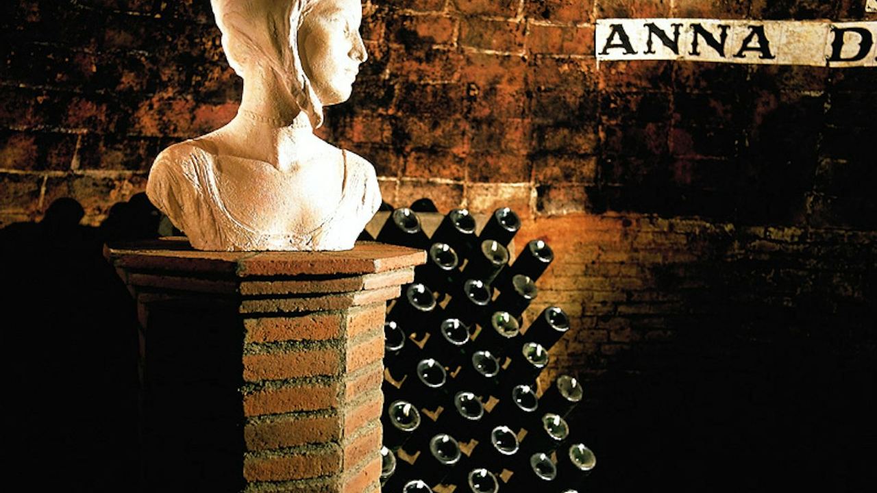 Codorníu Winery Guided Visit: Three Anna Cavas and Puig i Cadafalch Architecture (2/2)