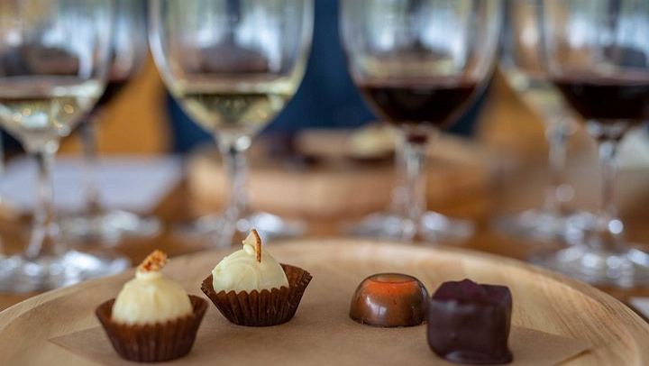 Passel Estate Wine and Chocolate Bonbon Pairing in Margaret River Tasting Room (1/5)