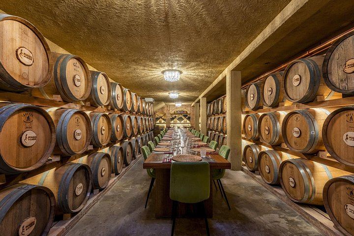 Chianti Hills Afternoon Wine Tasting from Florence: Seven Wines and a Vinegar Cellar (4/12)