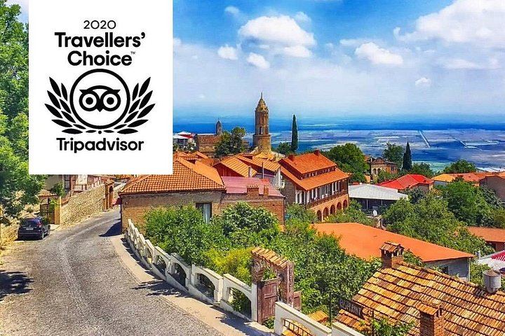 Kakheti Day Tour from Tbilisi: Family Wine Cellar, Bodbe, Sighnaghi and Shoti Bread (2/12)