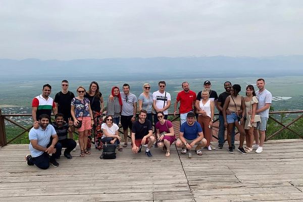 Kakheti Day Tour from Tbilisi: Family Wine Cellar, Bodbe, Sighnaghi and Shoti Bread