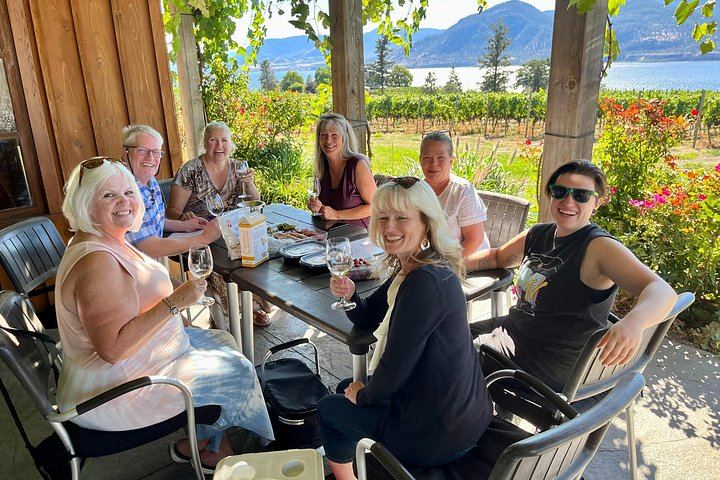 Naramata Bench Private Full-Day Wine Tour with Five Winery Stops (5/5)