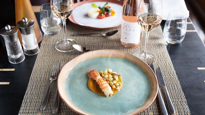 Private Helicopter Flight to Cape Point and Stellenbosch Wine Tastings with 4-Course Lunch (3/12)