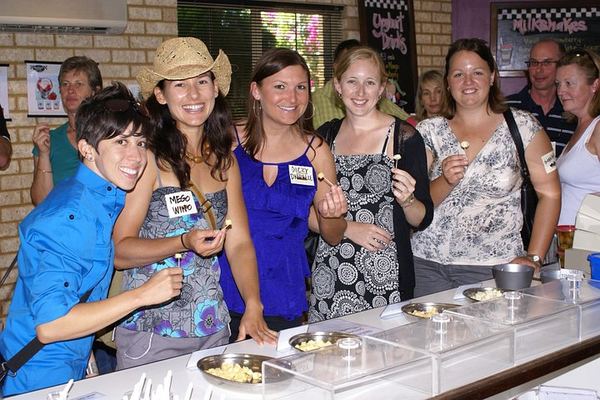 Margaret River Wineries, Brewery and Chocolate Day Tour with Lunch, 6 Hours