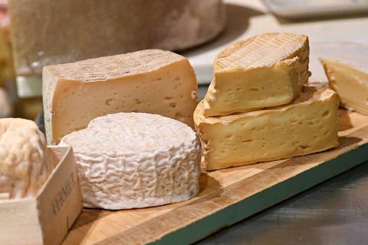 Nice Artisanal Cheese Cellar Tasting with Wine Pairings at La Pêche à la Vigne (6/12)