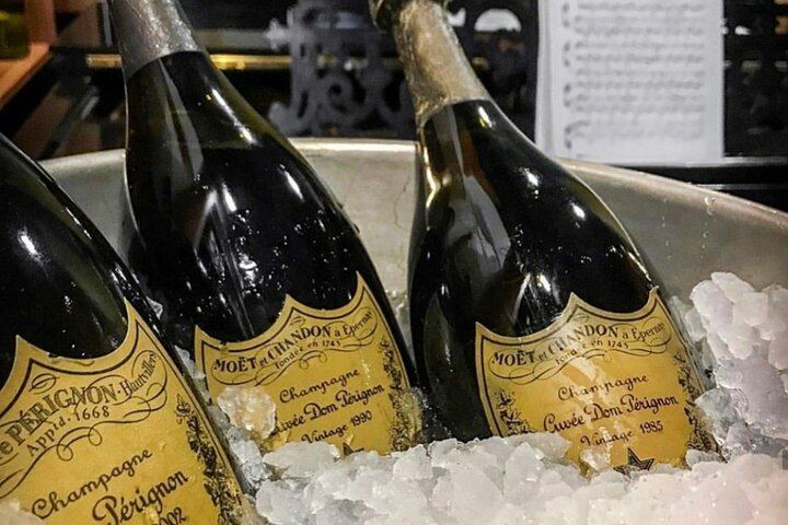 Private Champagne Day Trip from Paris, Licensed Guide: Two Houses and a Small Producer (11/12)