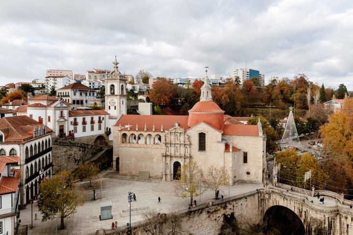 Douro Valley and Amarante Day Tour from Porto: Farm Tasting, Tapas Cruise, Fumeiro (7/12)