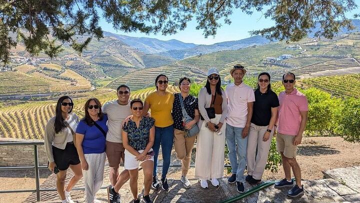 Six-Hour Douro Valley Tour from Porto: Croft Port at Quinta da Roeda, Lunch and Viewpoints (1/12)