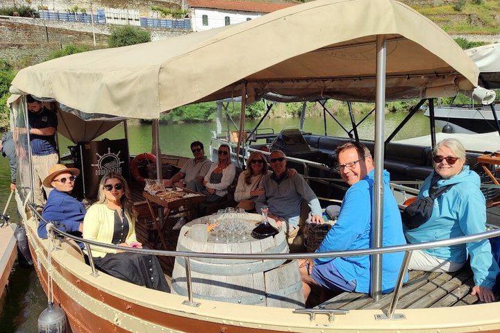 Douro Valley Max-8 Day Trip from Porto: Nine Wines, Private River Cruise, 3-Course Lunch (2/12)