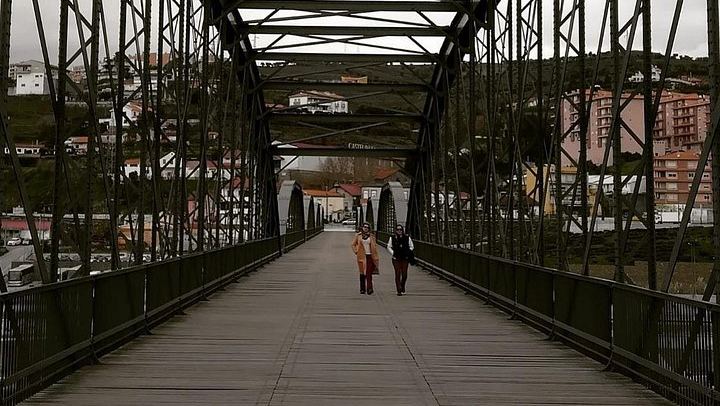 Private Full-Day Douro Tour from Porto: Roeda, Casal de Loivos, Pinhão Lunch, D'Origem (4/12)
