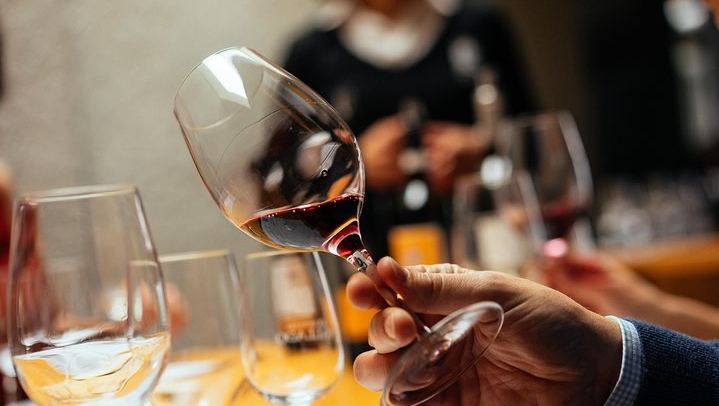 Private Douro Day Trip from Porto: Local Host, Quinta do Infantado, Boat Ride, Pinhão (4/7)