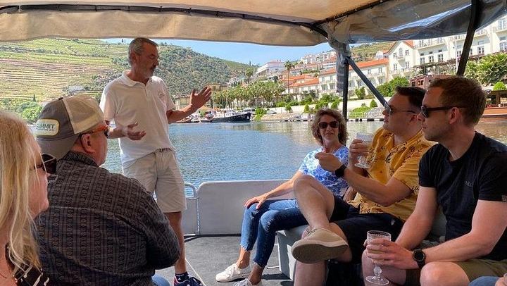 Douro Valley Premium Day Trip from Porto: Estate Lunch, Two Tastings, River Cruise (3/12)
