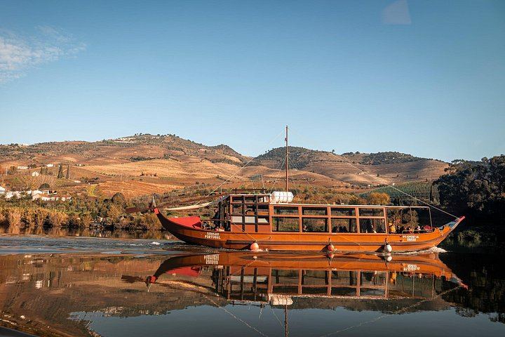 Private Douro Tour with Accredited Guide: Boutique Winery and Pinhão Lunch Stop (3/12)