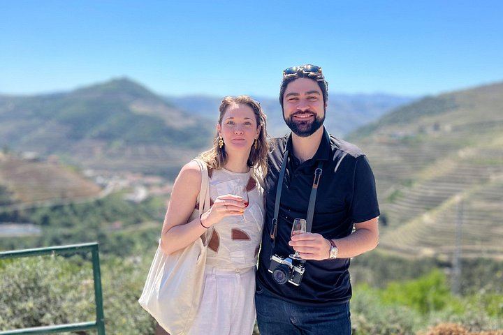 Small-Group Douro Wine Tour, Max 7: Quinta da Roeda, Manor House Lunch, Pinhão Boat (5/10)