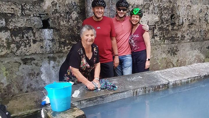 Sorrento E-Bike Food and Wine Tour to a Massa Lubrense Farm with Mozzarella and Limoncello (3/11)