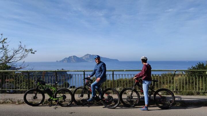 Sorrento E-Bike Food and Wine Tour to a Massa Lubrense Farm with Mozzarella and Limoncello (2/11)