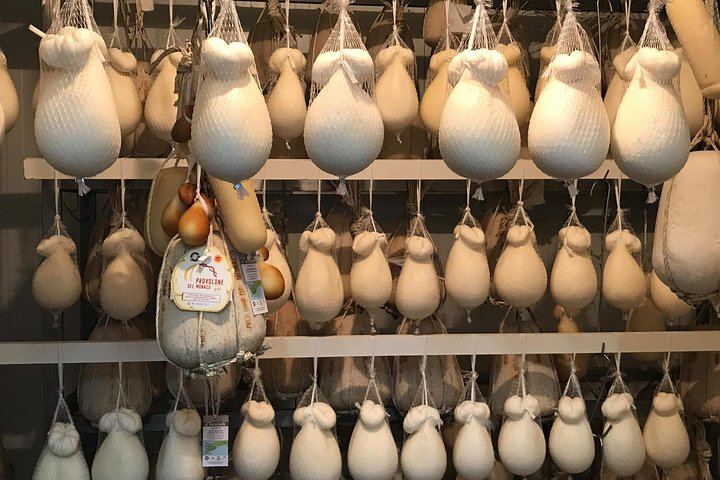 Sorrento E-Bike Food and Wine Tour to a Massa Lubrense Farm with Mozzarella and Limoncello (6/11)